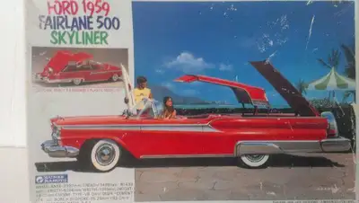 NEW BOX GUNZE SANGYO FORD 1959 FAIRLANE 500 SKYLINER 1/32 MODEL
