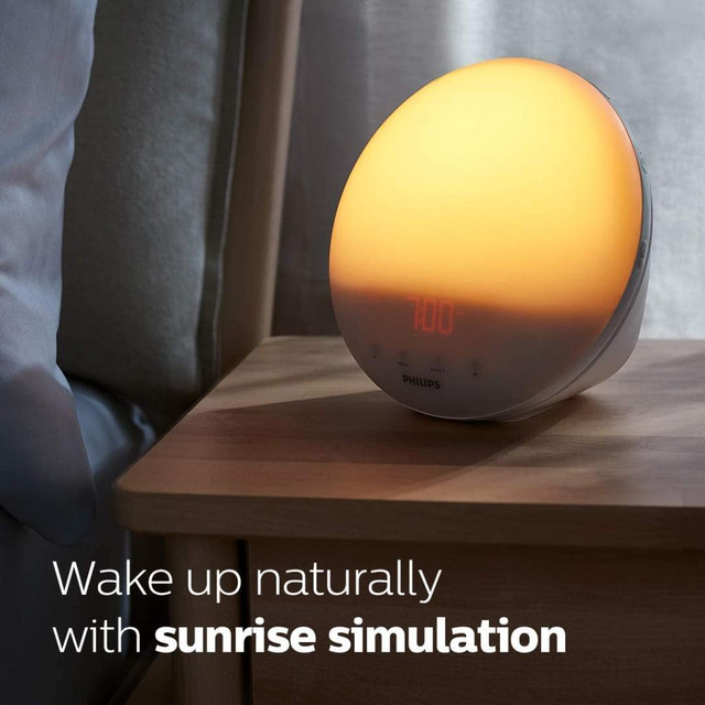 BEST DEAL* Philips Wake-Up Light Coloured Sunrise Simulation, White  FAST, FREE Delivery in Indoor Lighting & Fans - Image 3