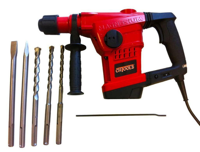 INDUSTRIAL GRADE  SDS-MAX Rotary Hammer Drill     Special Price  Regular Price $499 - Now $250 in Power Tools in Ontario