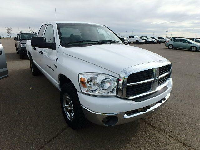 Parting out / WRECKING: 2007 Dodge Ram 1500 * Parts * 4WD in Other Parts & Accessories