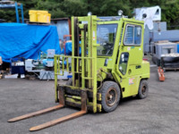 CLARK 5,500 lbs Propane Forklift C500-YS60LP