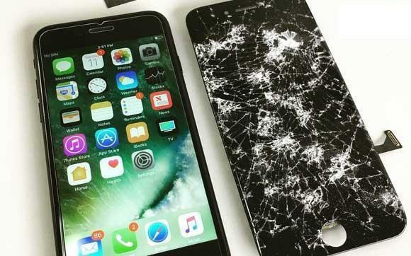 TOP PHONE REPAIR - SAMSUNG GALAXY, APPLE iPHONE, iPAD,SONY, LG, NEXUS, HTC, MOTO, BLACKBERRY CRACKS BATTERY + MORE ! in Cell Phone Services in City of Toronto - Image 2
