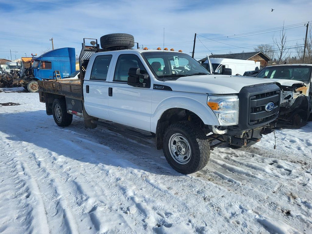 2014 Ford F350 Super Duty 6.2L 4x4 For Parting out in Auto Body Parts in Saskatchewan