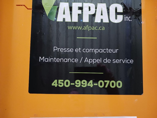 Presse AFPAC  a carton et a plastique in Other Business & Industrial in Québec - Image 3