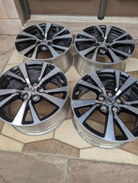 NISSAN MAXIMA    FACTORY OEM 18   INCH ALLOY WHEEL SET OF FOUR  IN GOOD     CONDITION WITH SENSORS