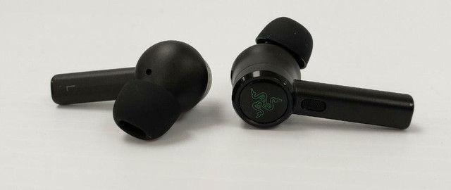 (14277-1) Razer Hammerhead Pro Earbuds in General Electronics in Alberta