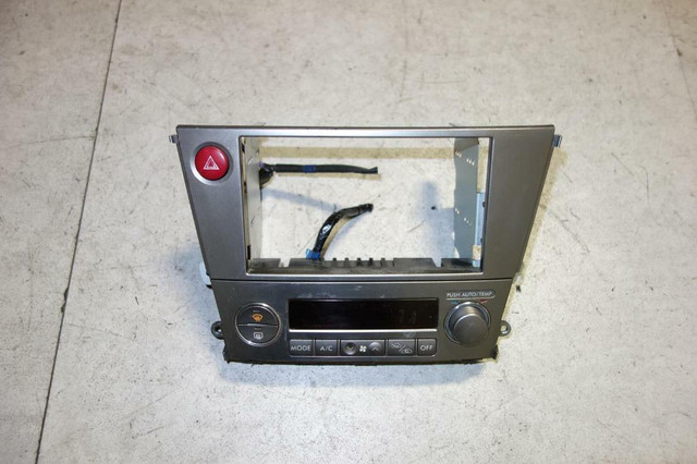 JDM SUBARU LEGACY OUTBACK BL BP DOUBLE DIN AUDIO PANEL CONSOLE FASCIA OEM 2005 2006 2007 2008 2009 in Other Parts & Accessories - Image 3