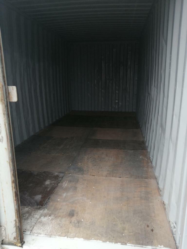 Used 20' Shipping Containers (Standard) - The Container Guy in Storage Containers in Saskatchewan - Image 4