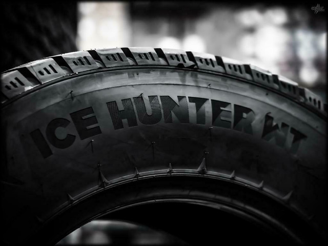 Venom Ice Hunter - FREE CANADA WIDE SHIPPING !!! in Tires & Rims - Image 2