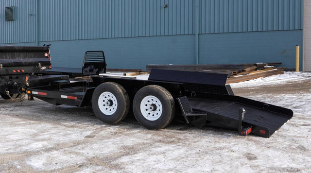 Miska Hydraulic Drop Deck Trailer - Made in Canada in Heavy Equipment Parts & Accessories in Ontario - Image 3