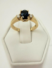(I-372-581A) 14K Gold Multi Stone Blue Sapphire and Diamond Ring