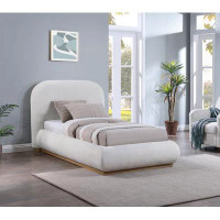 Meridian Furniture USA Vaughn Upholstered Platform Bed