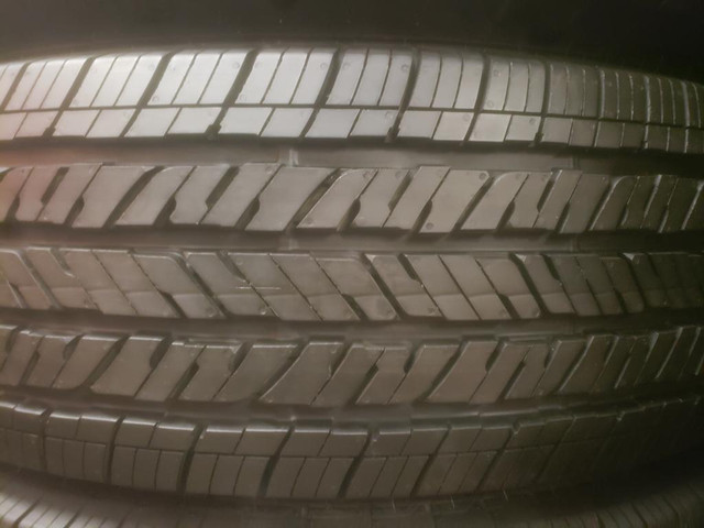(Z438) 4 Pneus Ete - 4 Summer Tires 255-70-18 Bridgestone 10/32 - COMME NEUF / LIKE NEW in Tires & Rims in Greater Montréal - Image 3