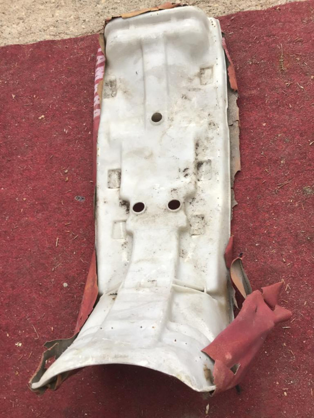 1984 1985 Yamaha XT350 Seat Pan in Motorcycle Parts & Accessories in Ontario