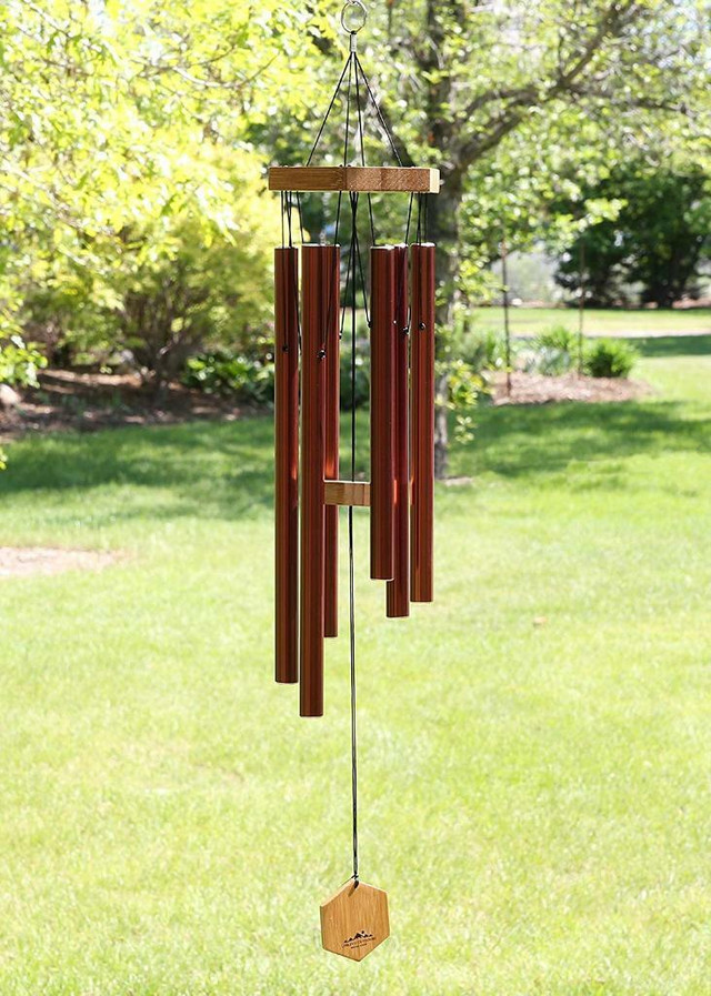 NEW SUMMER BREEZE BAMBOO WIND CHIME 919BWC in Outdoor Décor in Regina