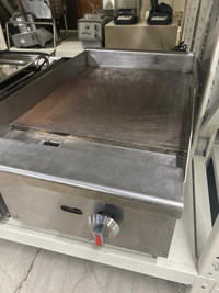 USED 16 inch Countertop Flat Grill FOR01620
