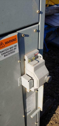 600 Amp GE Breakmaster Interrupter enclosed disconnect switch