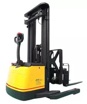 Finance available : Brand new walkie Electric scissor straddle stacker with side shift 4.5M /5M / 5.5M  1.4T (3086 lbs) in Other Business & Industrial - Image 2