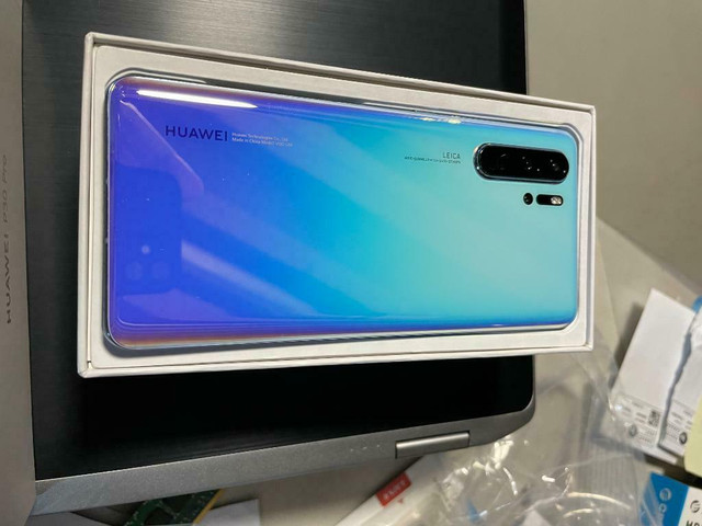 Huawei P30 Pro 128GB Phone Mint Condition box all accessories Unlocked in Cell Phones - Image 3