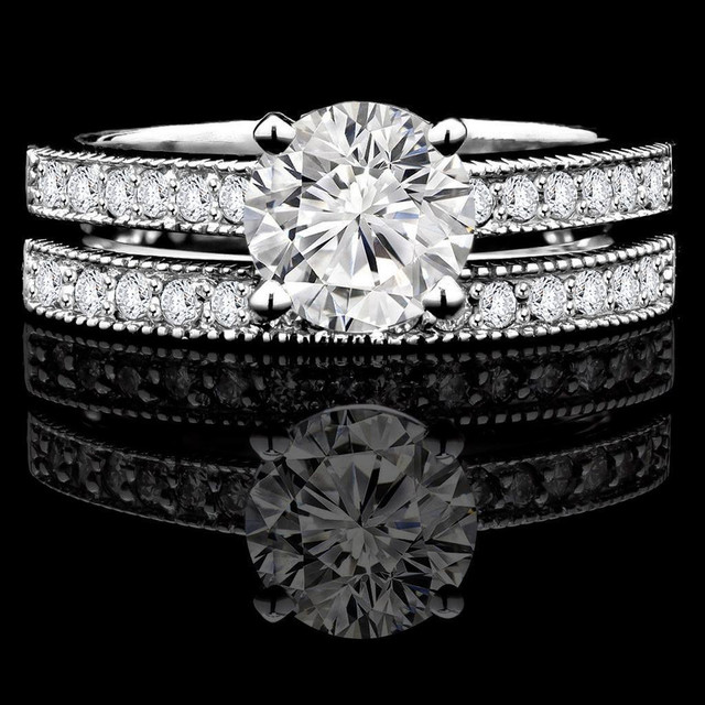 Diamond Engagement Ring Set + 2.00 total carat weight/ Set d’alliances de fiançailles en diamant + 2.00 carat total in Jewellery & Watches in Greater Montréal