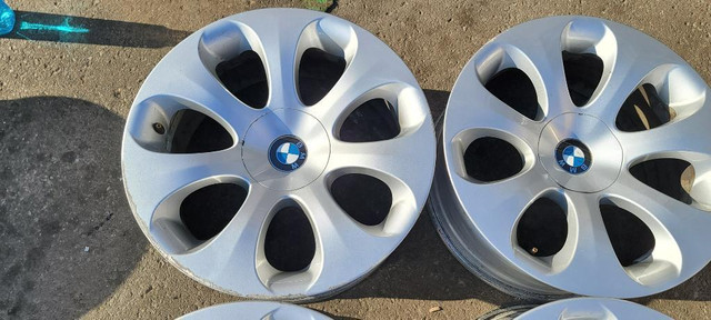4 mags 19 pouces 5x120 staggered original BMW in Tires & Rims in Greater Montréal - Image 2