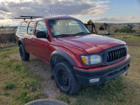 Parting out / Wrecking : 2001 Toyota TACOMA Double Cab * 2wd * Parts *