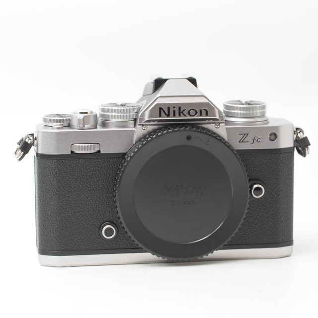 Nikon Z fc Kit (w/ Z 28mm f/2.8 SE) (Full Warranty) (Shutter Count- 4)(Open Box) (ID - C-821) in Cameras & Camcorders