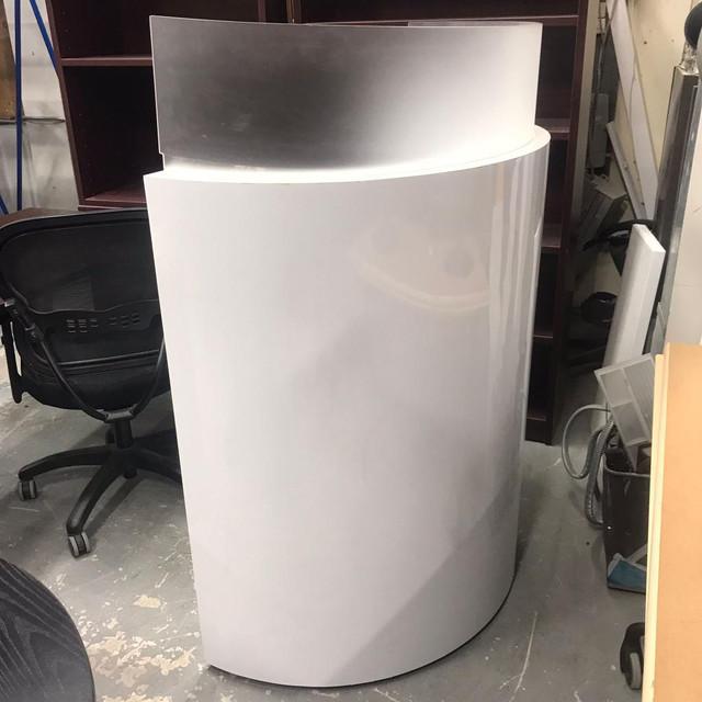 Halfmoon Shaped Divider-30% Off-Excellent Condition-Call us now! in Other in Toronto (GTA) - Image 3
