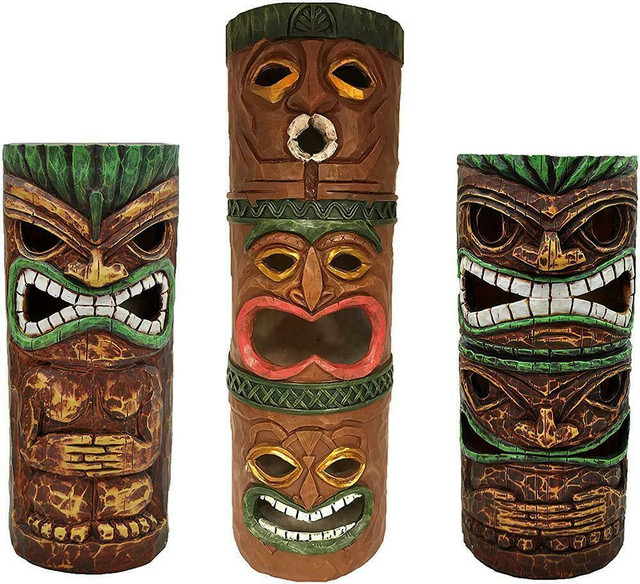 MOONRAY SOLAR POWERED TOTEM LIGHT SETS -- A Unique and Fun Tropical Addition to Your Garden !! in Outdoor Décor