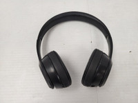 (52625-1) Beats A1796 Headphones