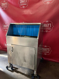 Moyer diebel glass washer for only $2995 ! Refurbished with Warrenty !