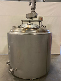 545 IMPERIAL GALLON STAINLESS STEEL TANK