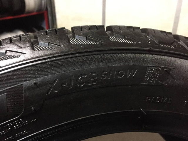 17 inch SET OF 4 USED WINTER TIRES 215/55R17 98H MICHELIN X-ICE SNOW TREAD LIFE 99% LEFT! in Tires & Rims in Toronto (GTA) - Image 3