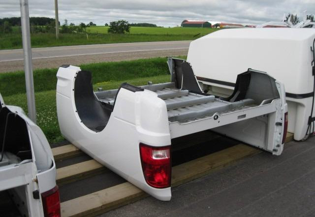 2009-2018 Dodge Ram 8&#39; Brand new White Take off truck box in Auto Body Parts in Oakville / Halton Region