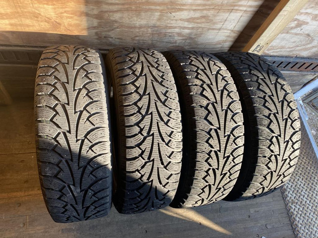 265/70/17 SNOW TIRES HANKOOK SET OF 4 $580.00 TAG#Q1928 (1PHVG2175JT3) MIDLAND ONT. in Tires & Rims in Ontario