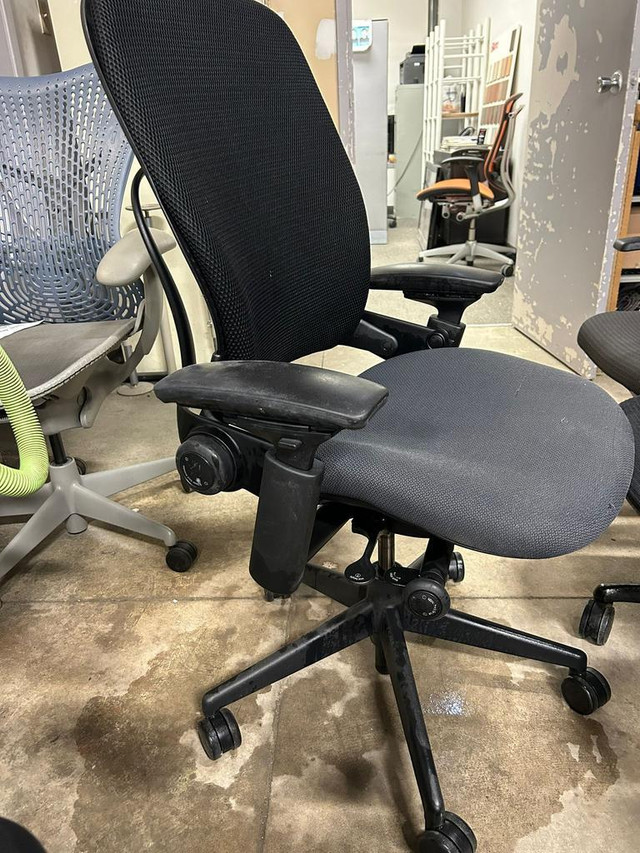 Steelcase Leap V2 Chair in Excellent Condition-Call us now! in Chairs & Recliners in Toronto (GTA) - Image 2