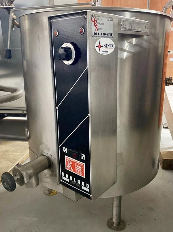 40 Gallon Garland Stainless Self-Contained Electric Kettle Used FOR01815 in Industrial Kitchen Supplies - Image 2