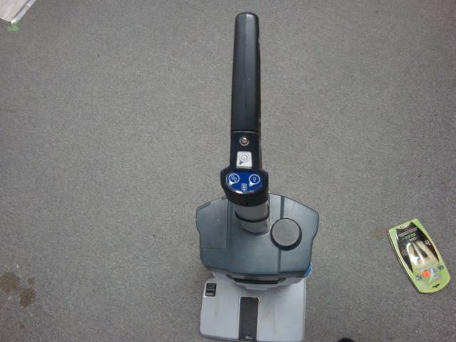 Nilfisk Advance SC100 Commercial Upright Scrubber in Vacuums in Winnipeg - Image 3
