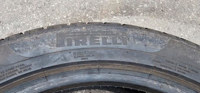 245/45/20 1 pneu hiver pirelli comme neuf 190$ installer in Tires & Rims in Greater Montréal - Image 3