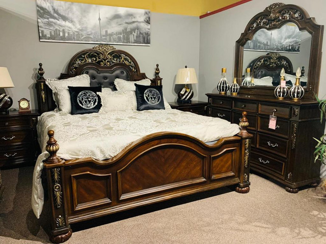 King Solidwood Bedroom Set on Sale!! in Beds & Mattresses in Windsor Region