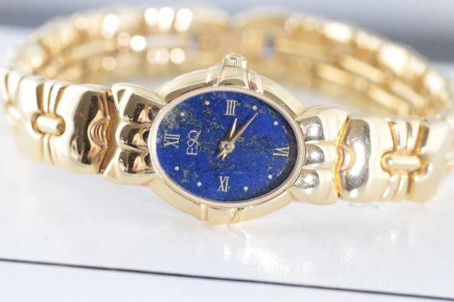 NEW MOVADO-ESQ LADIES GOLD MICRO PLATED WITH LAPIS & ONYX DIAL in Jewellery & Watches in Mississauga / Peel Region - Image 2