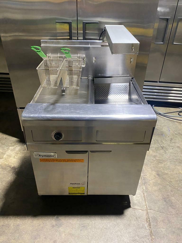 Gas frymaster fryer with self filteration and dumping station with heater offer only $6995 ! Up to 65% savings! Can ship in Industrial Kitchen Supplies