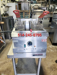 Garland Ed-15SF Friteuse Electric De Comptoir 208V 1/3 Phase Comme Neuf. Electric countertop fryer