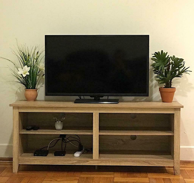 Wood TV Stand Media Console End Side Table Bookshelf Bookcase Shelves Natural Brown in TV Tables & Entertainment Units