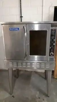 USED CONVECTION OVEN for Sale -NATURAL GAS MODEL - Good working condition $1500 only