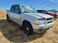 Parting out WRECKING: 2001 Ford Explorer Sport Trac Parts