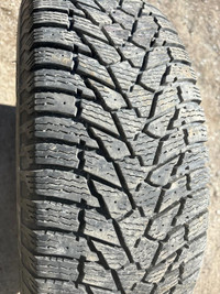 4 pneus dhiver P235/65R18 106T GT Radial IcePro 3 SUV 24.5% dusure, mesure 8-10-9-9/32