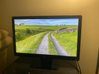 Used 25 HP 2511x Wide Screen LCD Monitor with HDMI 1080 for Sale, Candeliver