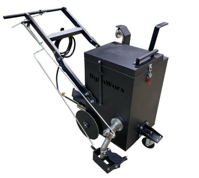 FREE SHIPPING NEW RY 10 ASPHALT CRACK FILLER MELTER APPLICATOR RYNO WORX MA10 MA 10 Kettle Filling in Other Business & Industrial in Ontario