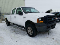 2007 Ford Super Duty F-350 SRW 4WD 6.8L v10  Crew Cab 156 XL For Parts Outing